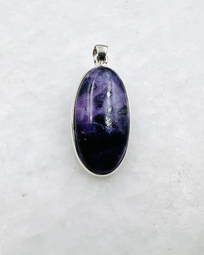 Sugilite in 0.925 Silver