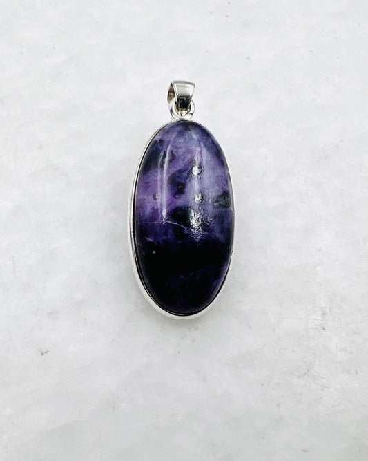 Sugilite in 0.925 Silver