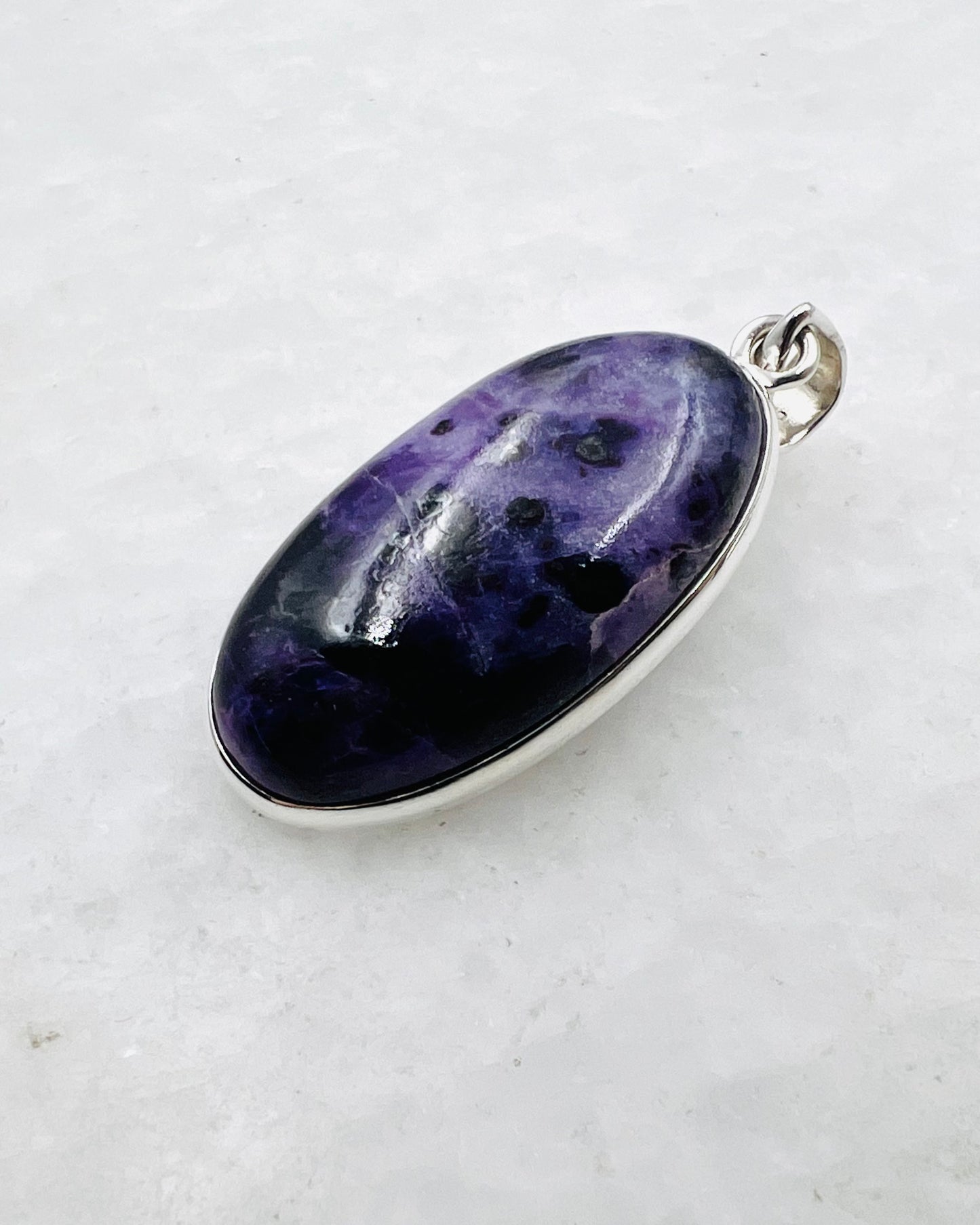 Sugilite in 0.925 Silver