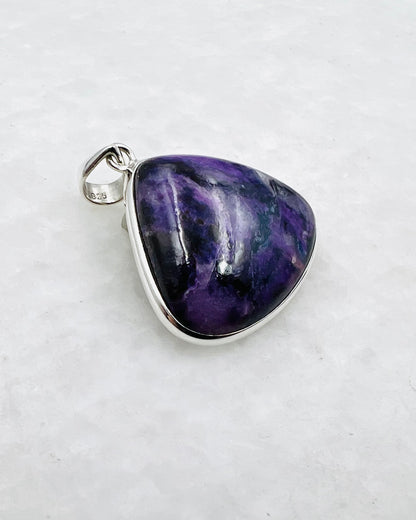 Sugilite in 0.925 Silver