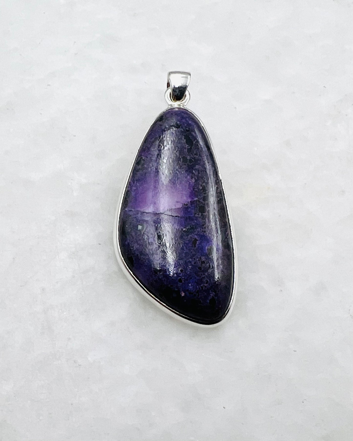 Sugilit in 925er Silber