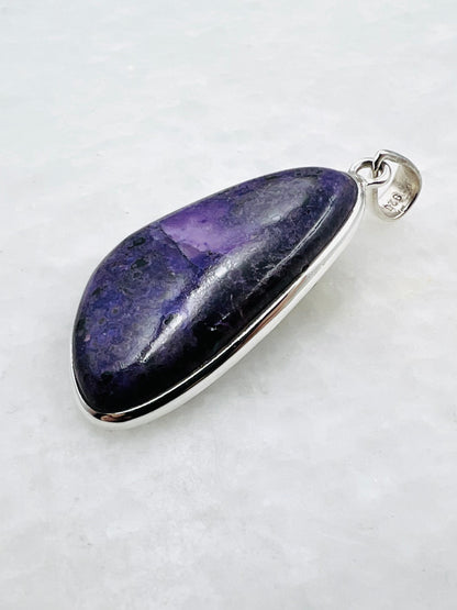 Sugilit in 925er Silber