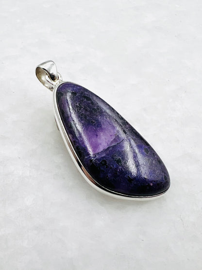 Sugilit in 925er Silber