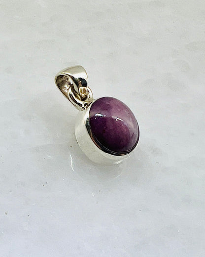 Star Ruby in 0.925 Silver