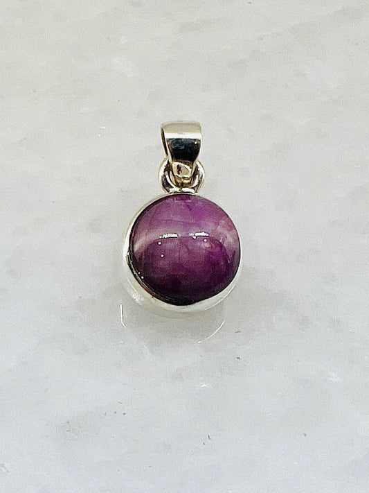 Star Ruby in 0.925 Silver