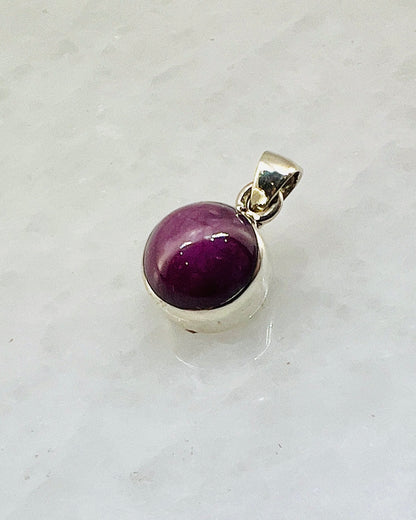 Star Ruby in 0.925 Silver