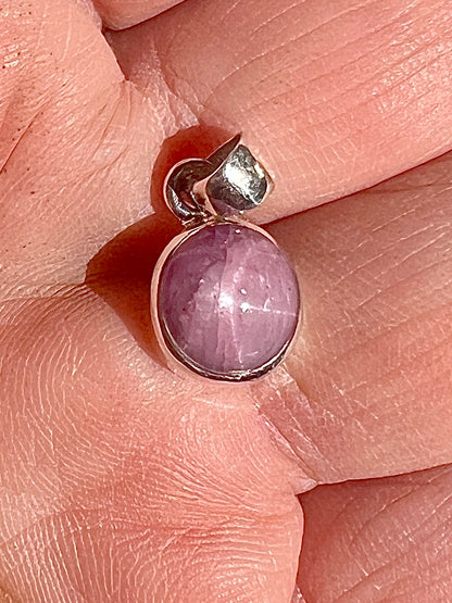Star Ruby in 0.925 Silver