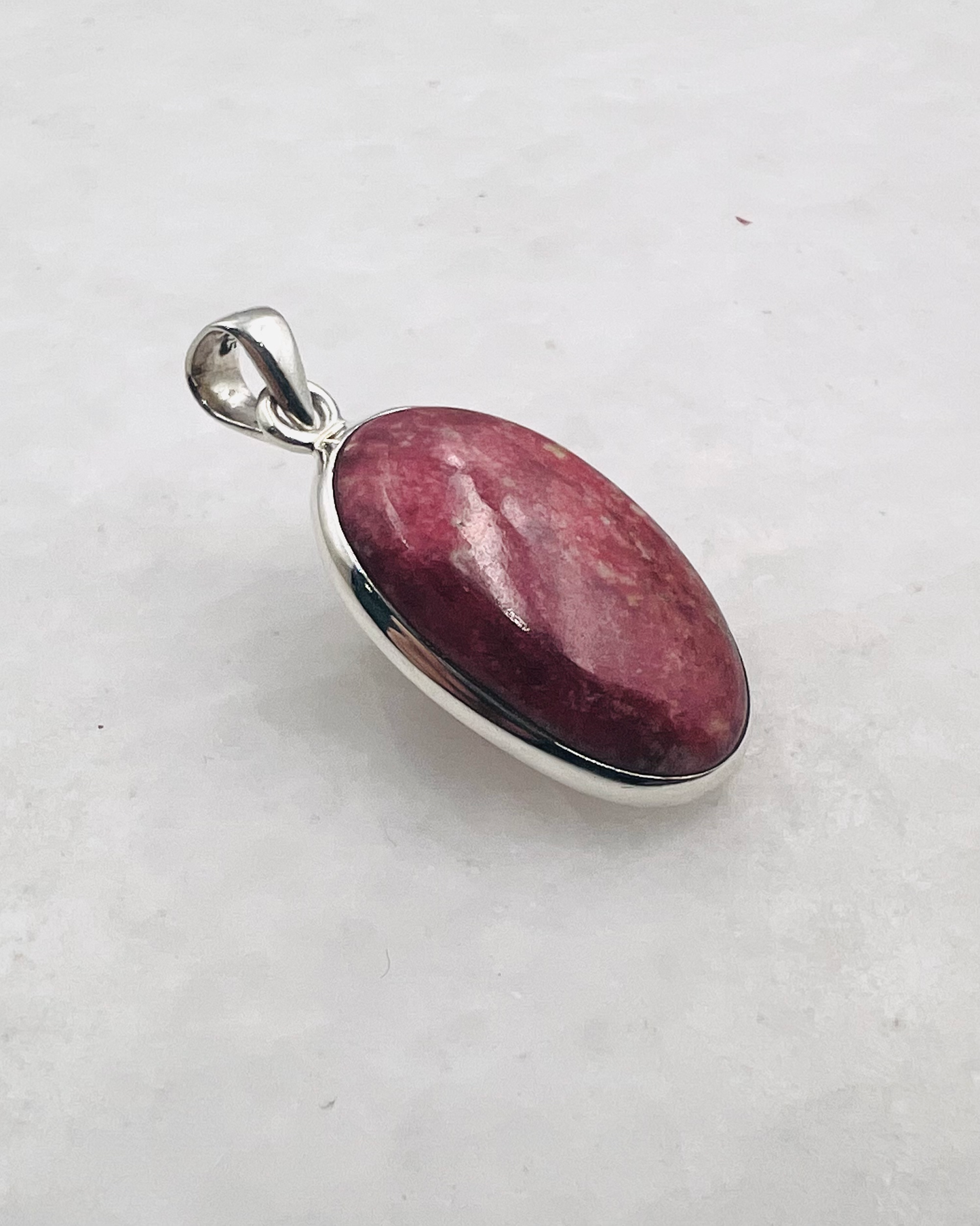 Thulite in 0.925 Silver