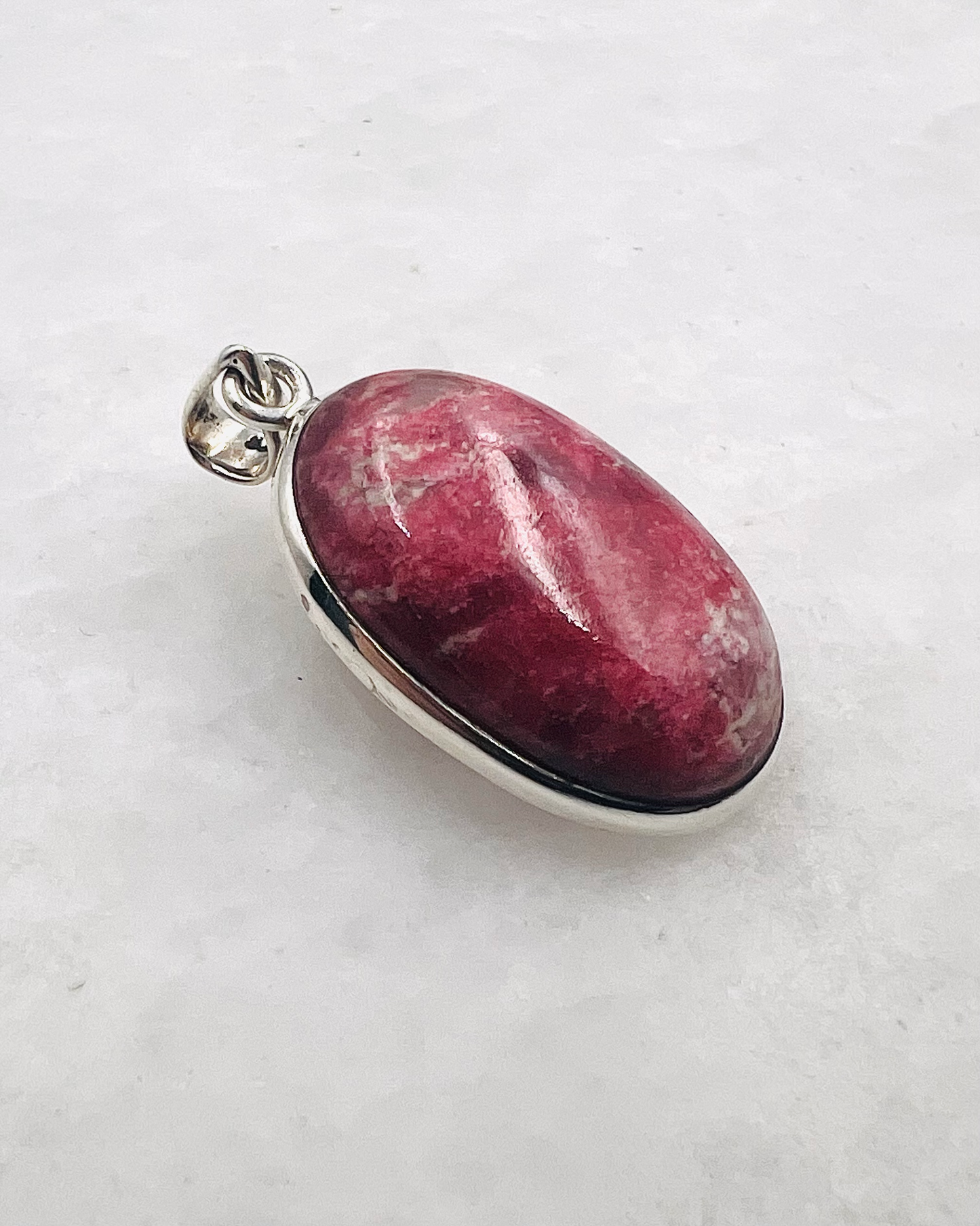 Thulite in 0.925 Silver