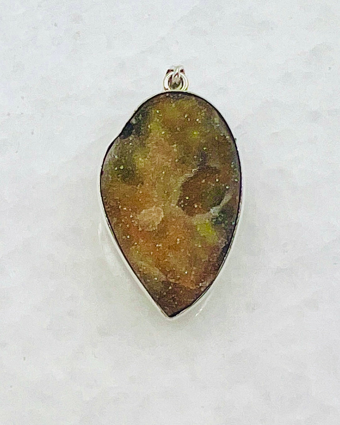 Turkish Chalcedony Drusy in 0.925 Silver