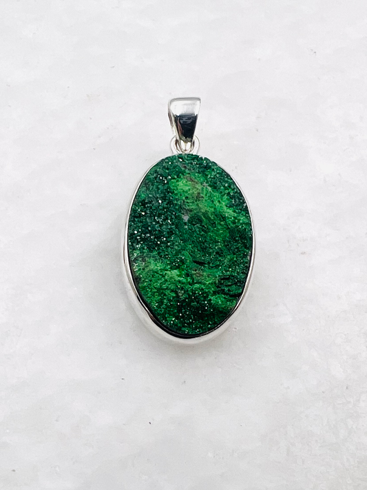Uvarovite Drusy in 0.925 Silver