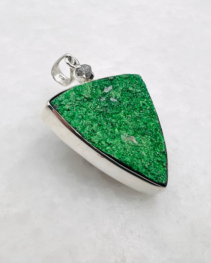 Uwarowit-Druse in 0,925 Silber