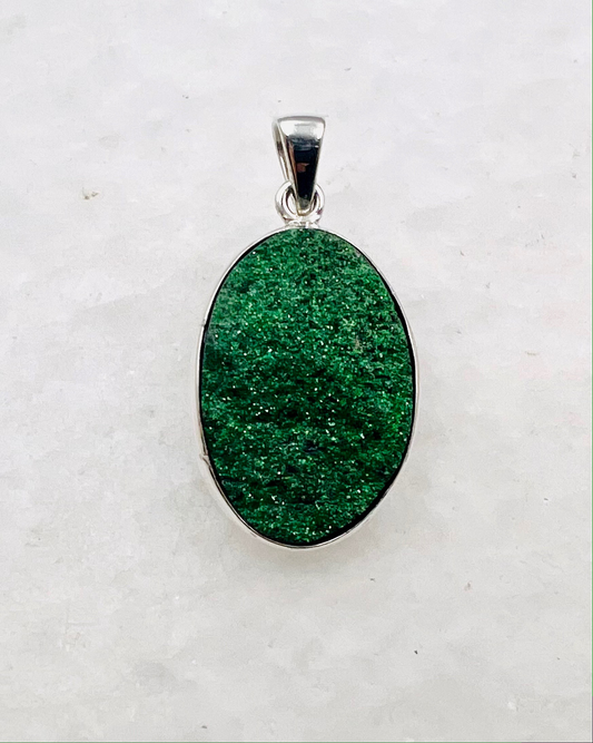 Uvarovite Drusy in 0.925 Silver