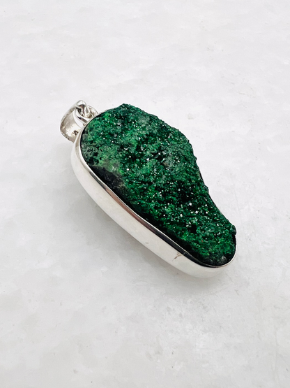 Uvarovite Drusy in 0.925 Silver