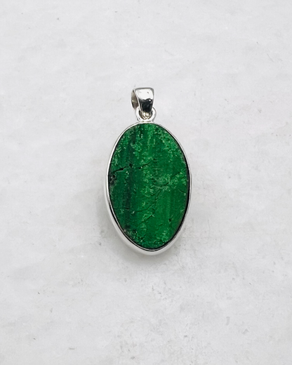 Uvarovite Drusy in 0.925 Silver
