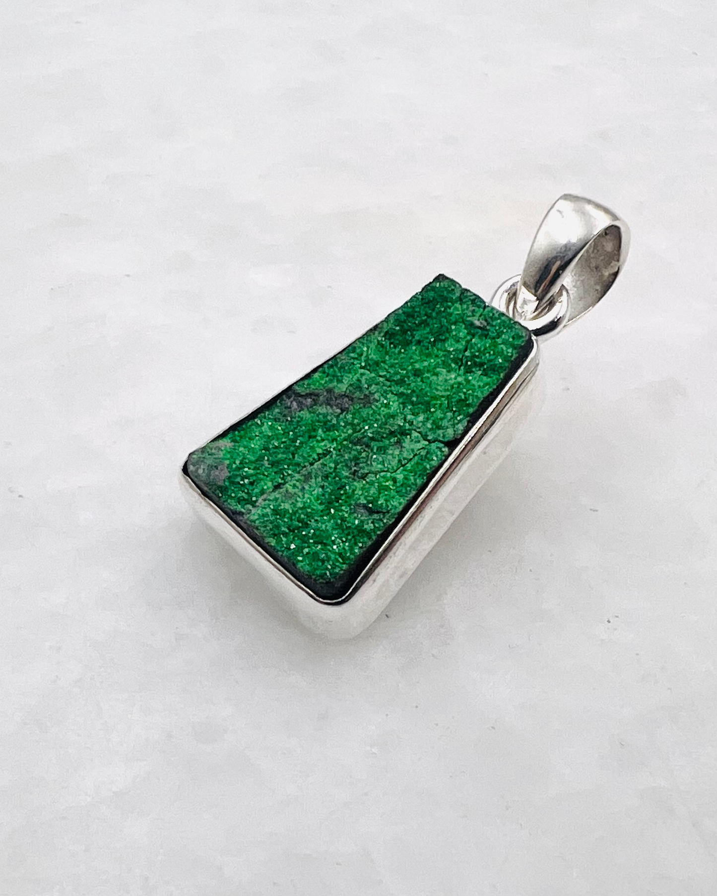 Uvarovite Drusy in 0.925 Silver
