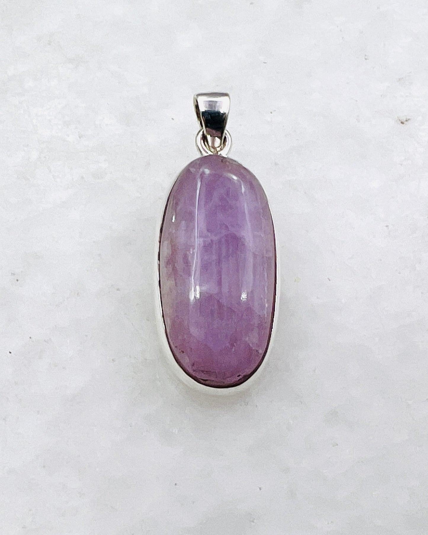 Kunzite in 0.925 Silver