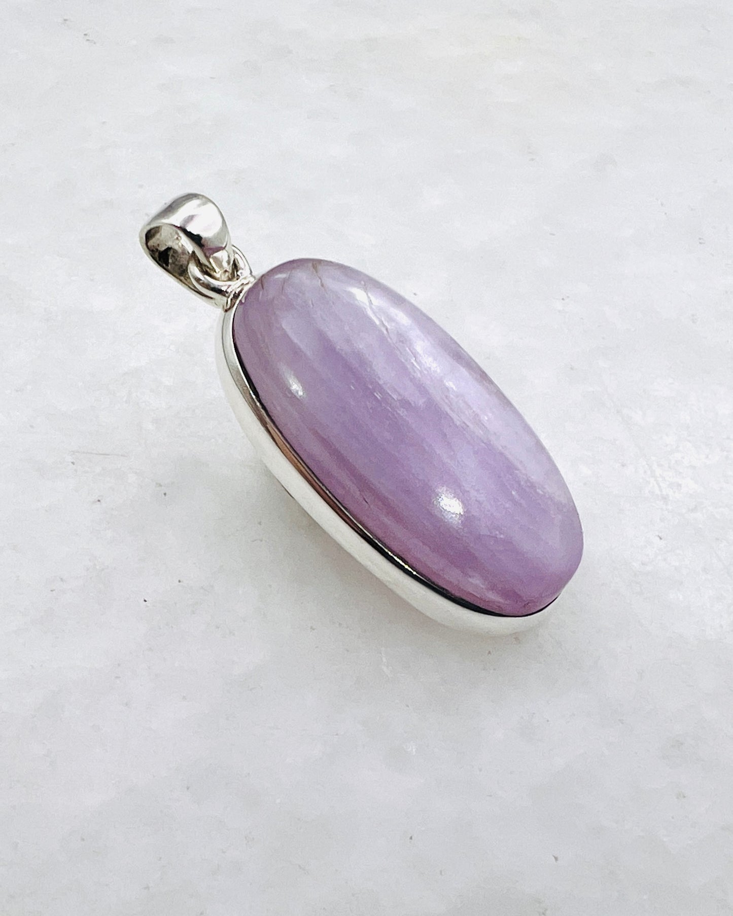 Kunzite in 0.925 Silver