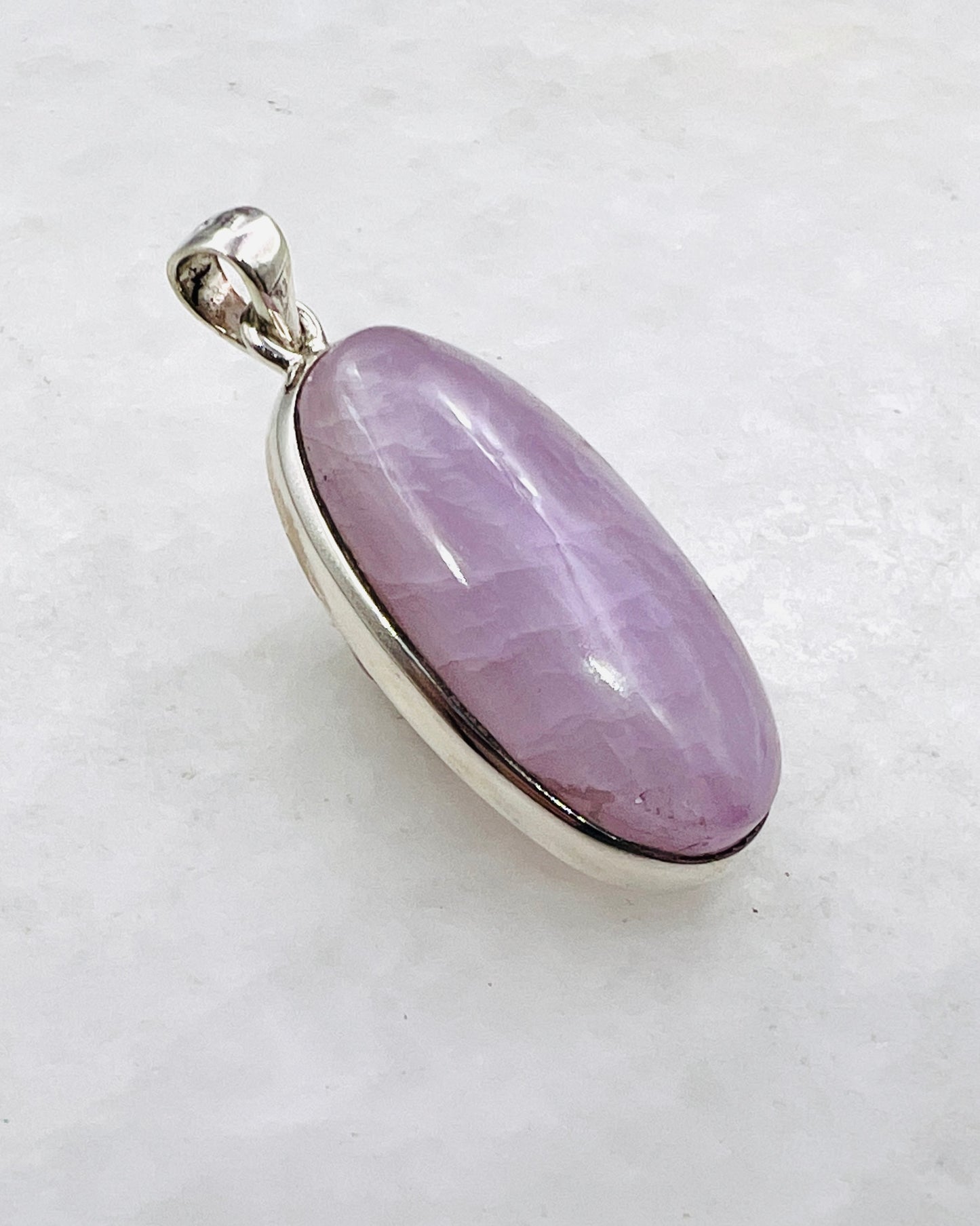 Kunzite in 0.925 Silver