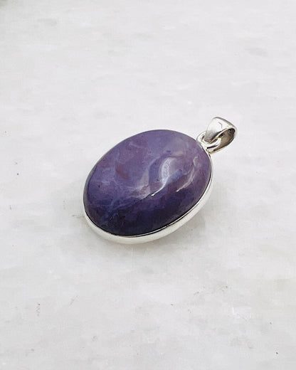 Lavender Jade in 0.925 Silver