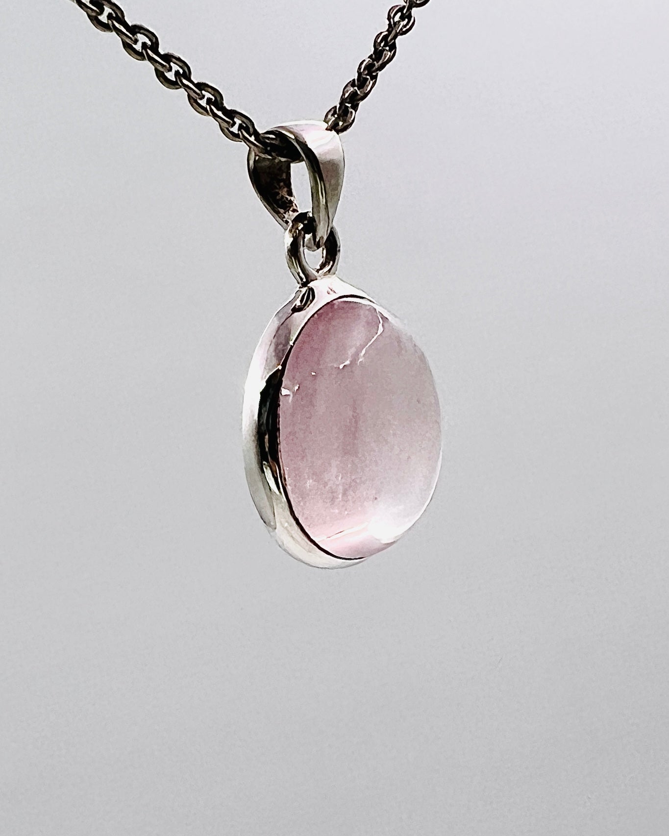 Rose Quartz in 0.925 Silver