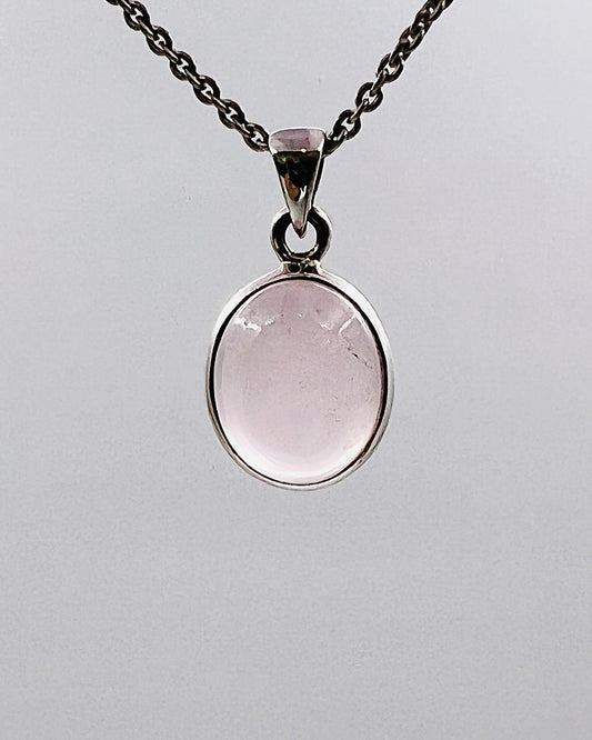 Rose Quartz in 0.925 Silver
