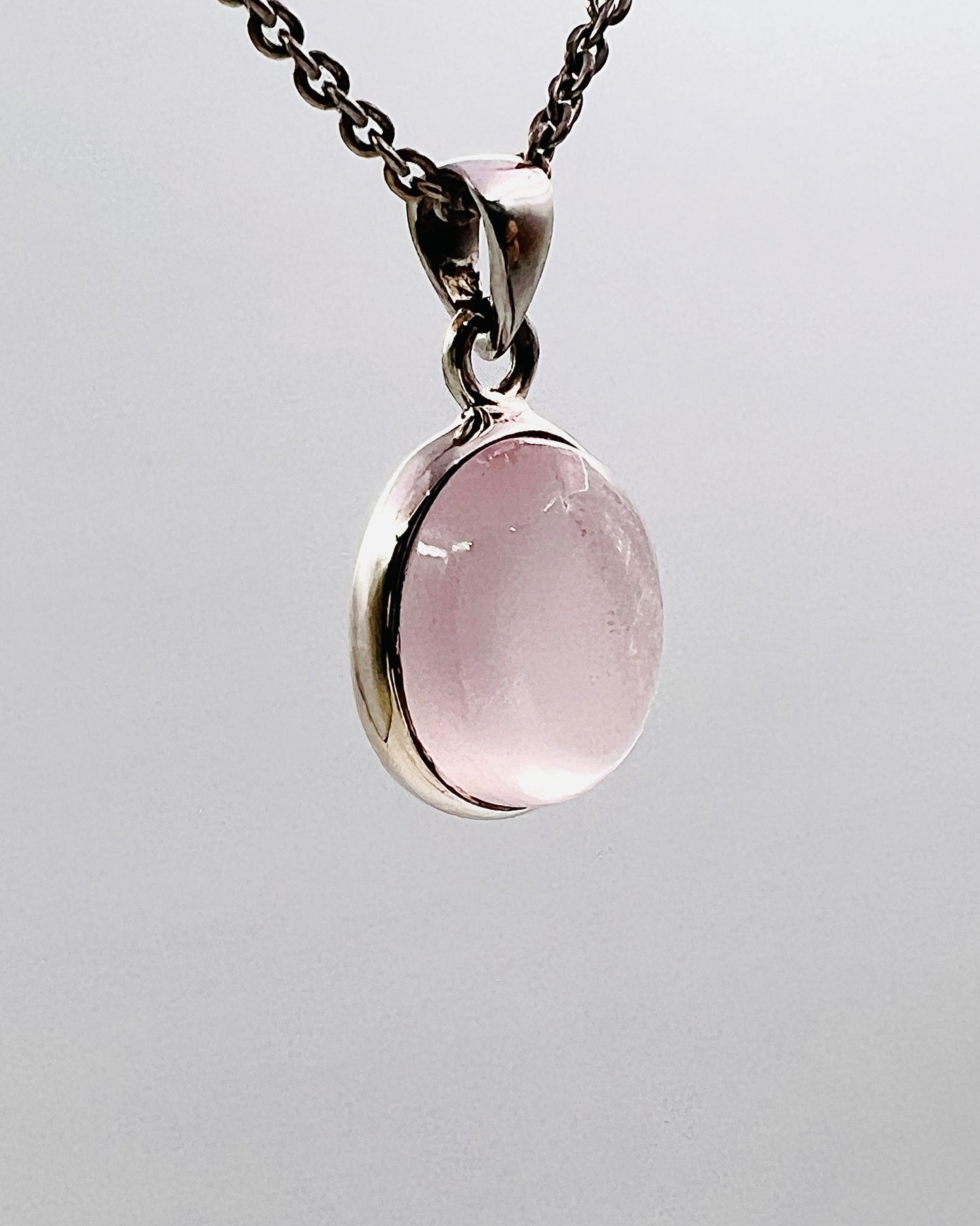 Rose Quartz in 0.925 Silver
