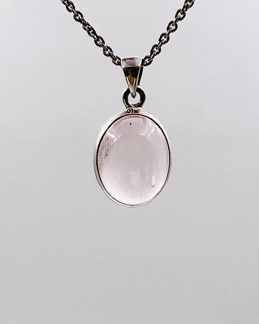 Rose Quartz in 0.925 Silver