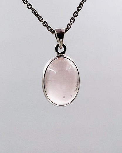 Rose Quartz in 0.925 Silver