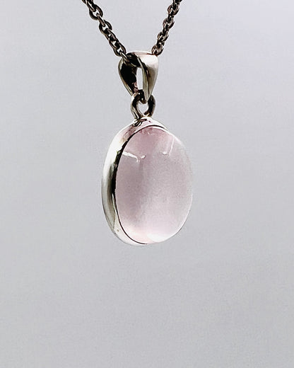 Rose Quartz in 0.925 Silver
