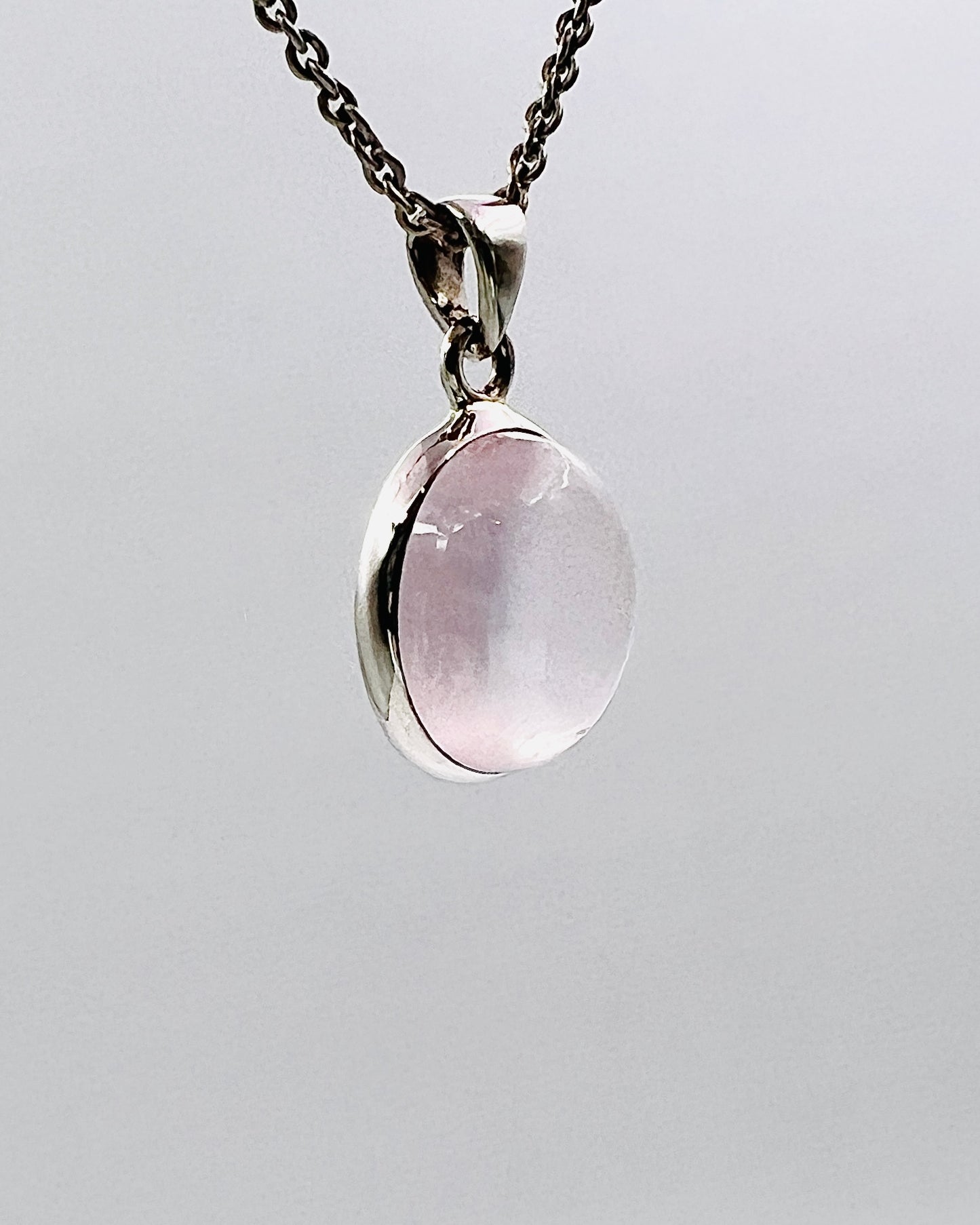 Rose Quartz in 0.925 Silver