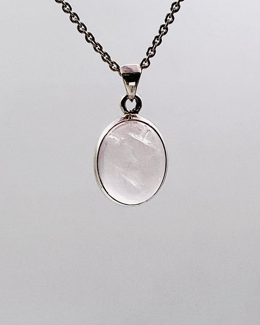 Rose Quartz in 0.925 Silver