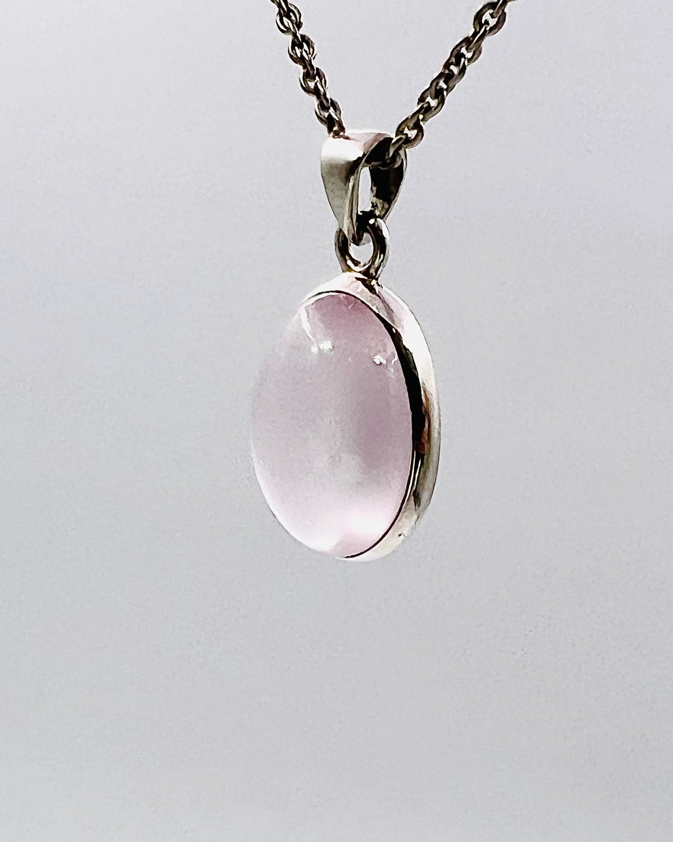 Rose Quartz in 0.925 Silver