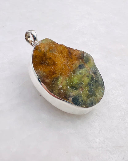 Turkish Chalcedony Drusy in 0.925 Silver