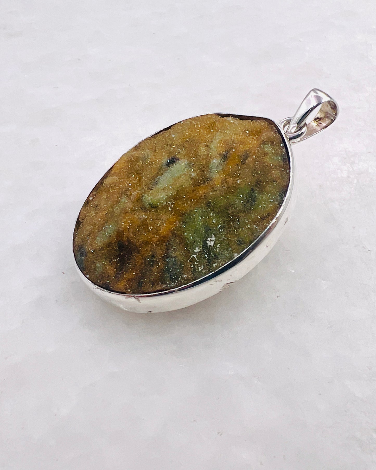 Drusy en calcédoine turque en argent 925