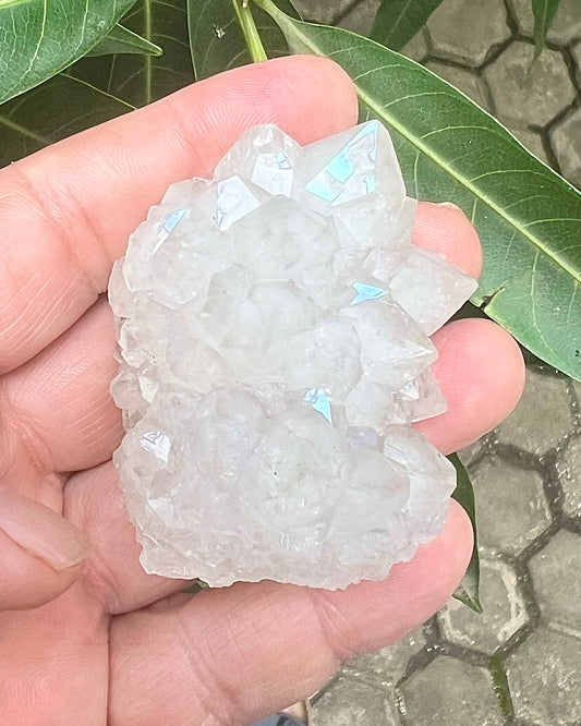 AAA Grade Natural Untreated Rainbow Quartz (Anandalite) from Maharastra, India