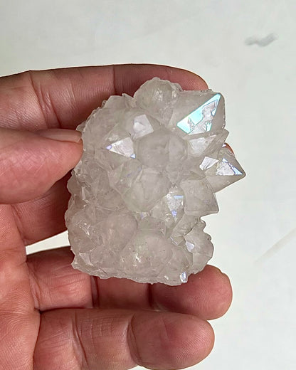 AAA Grade Natural Untreated Rainbow Quartz (Anandalite) from Maharastra, India