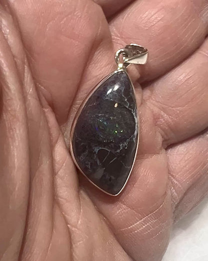 Andamooka Opal in 0.925 Silver