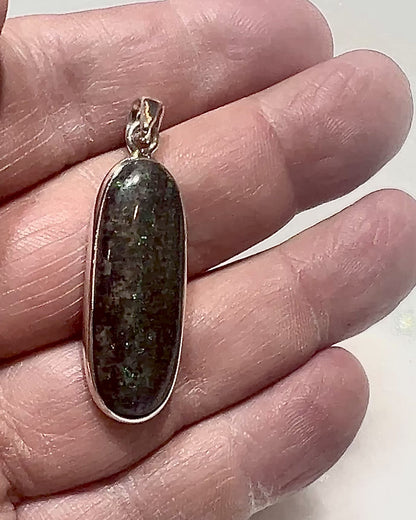 Andamooka Opal in 0.925 Silver