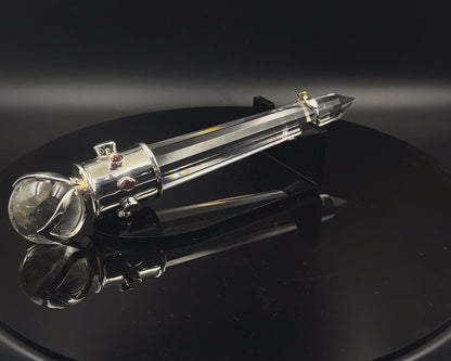 Turmaline Vogel Crystal Wand with 3 Open Lotus Sphere Setting 18 k setting